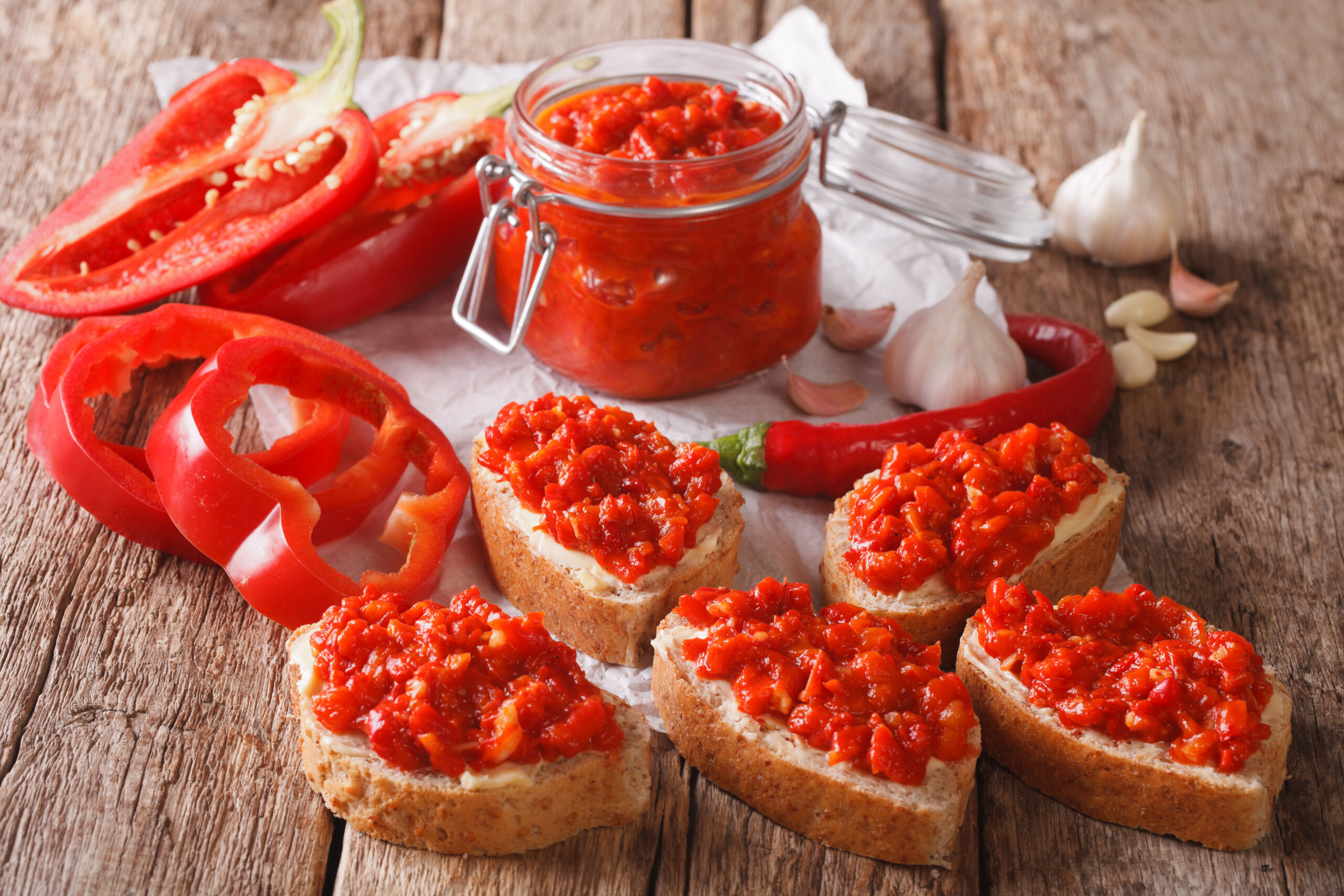 Ajvar – Orientalischer Gemüsekaviar aus Paprika