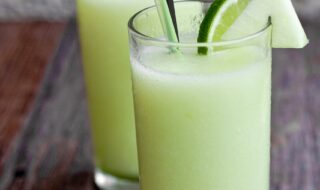 Smoothie mit Melone, Gurke und Ingwer