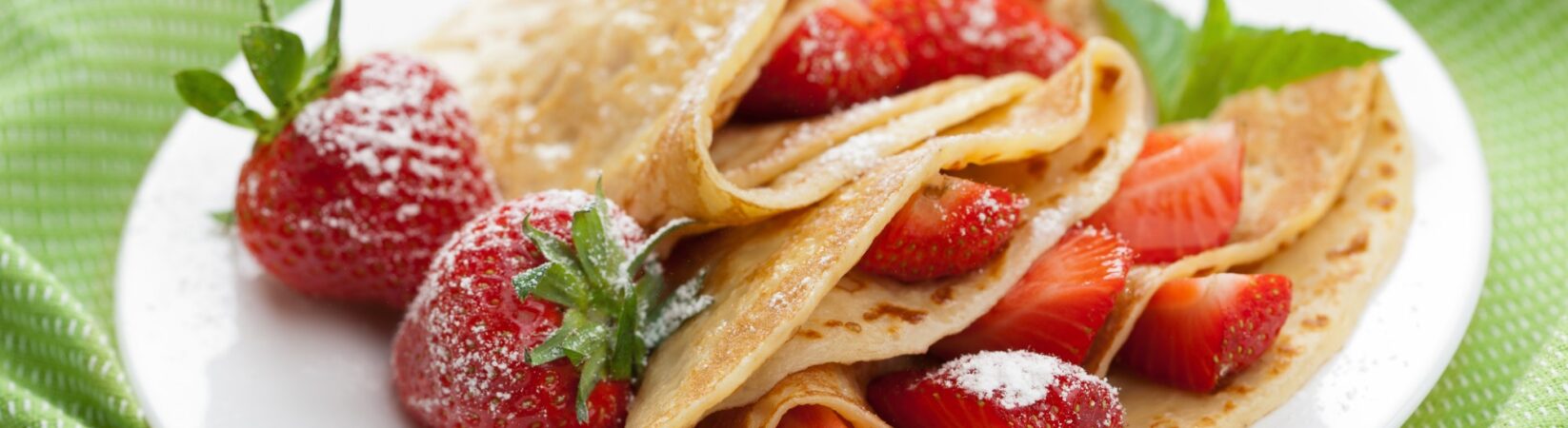 Crêpes mit Frischkäse und Erdbeeren