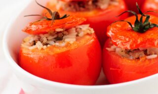 Gefüllte Tomaten mit Reis Gefüllte Tomaten mit Reis