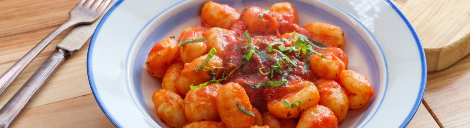 Gnocchi mit Tomaten-Zitronensauce