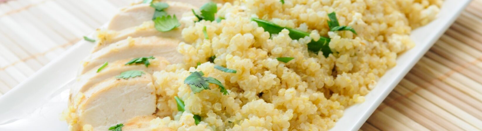 Putenbrust mit Quinoa und Zuckerschoten