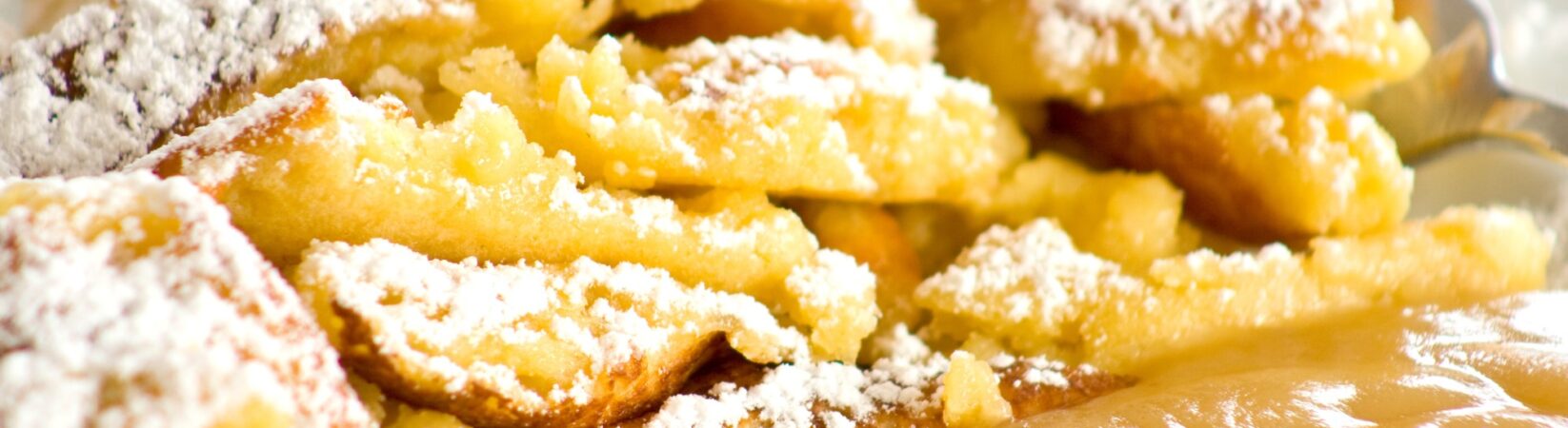 Kaiserschmarrn mit Apfelmus