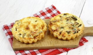 Mini-Champignon-Quiche mit Ricotta