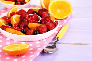 Beeren-Obstsalat