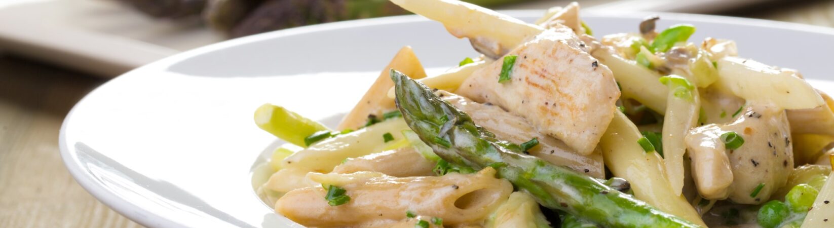 Penne mit Zander und Spargel