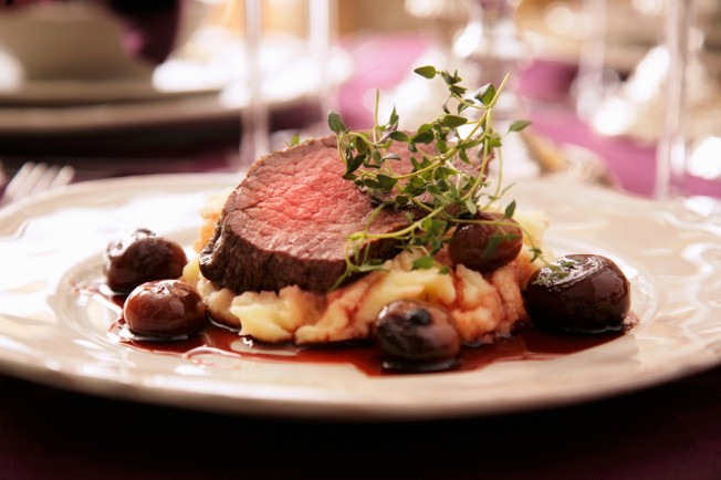 Rinderfilet mit Schalotten und Kartoffelpüree