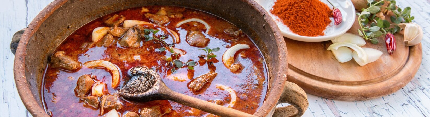 Rindfleischsuppe mit Perlgraupen und Möhren