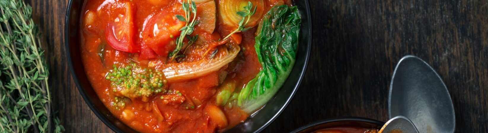 Kartoffeltopf mit Tomaten, Mangold, Brokkoli, Zucchini und Pute