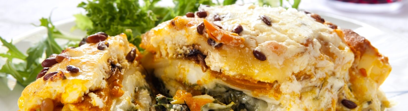 Vegetarische Lasagne mit Mangold, Zucchini und Feta